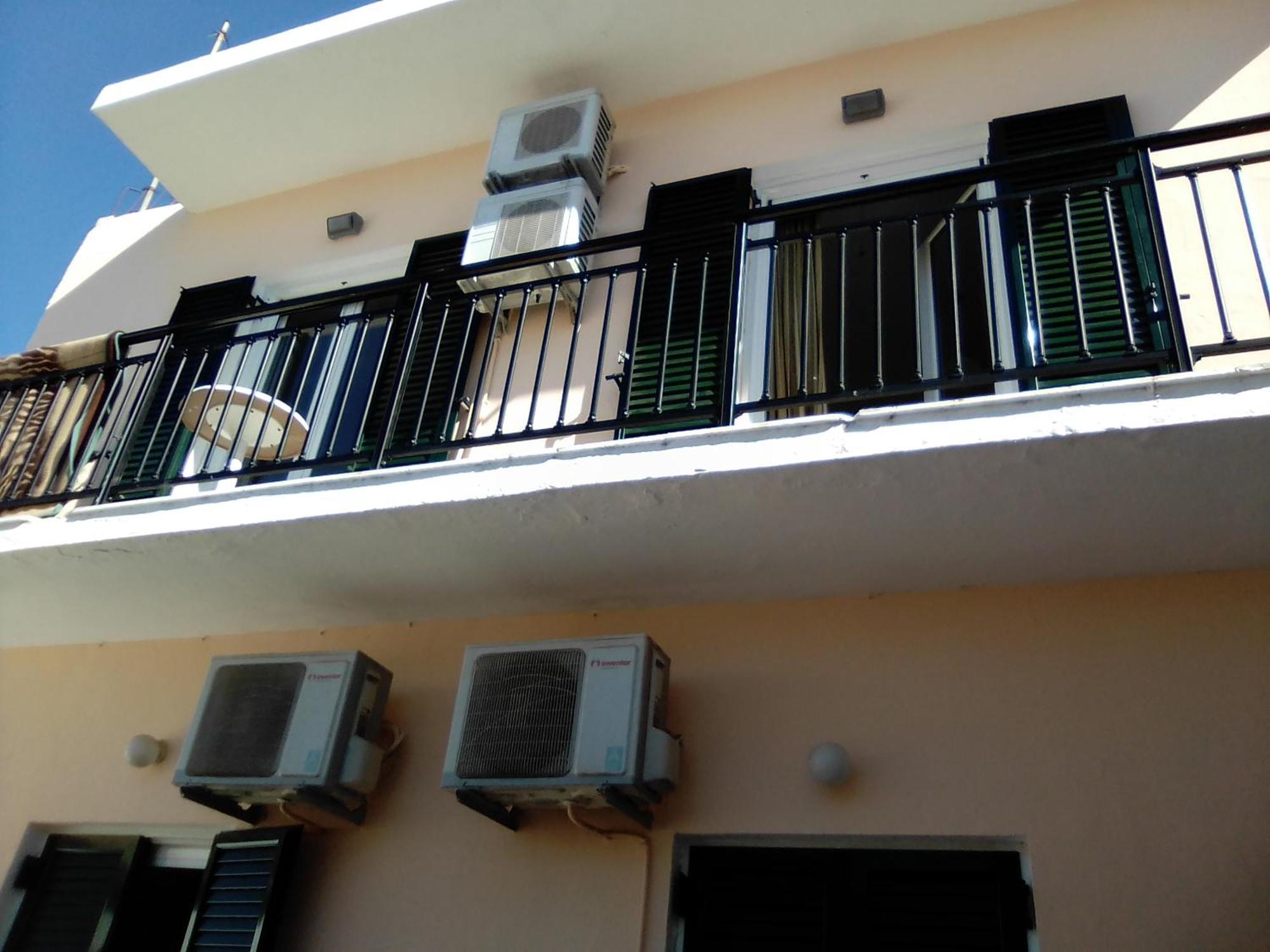 Georgia Beach Apartments Mesongí Eksteriør bilde